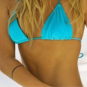 Triangl Vinca Cefa velvet triangle bikini top